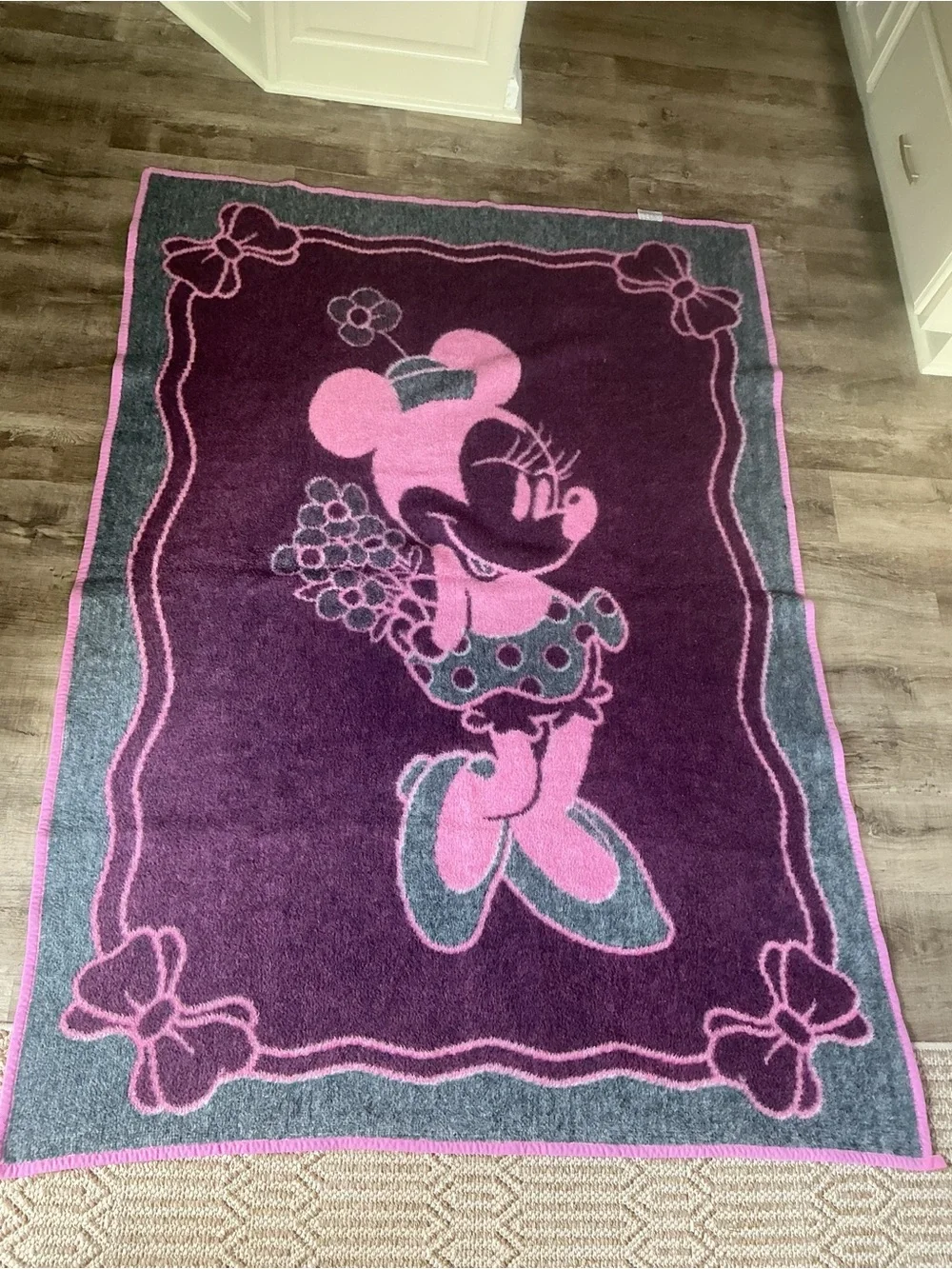 Vintage Biederlack Blanket Disney Minnie Mouse Pink Fleece Throw Reversible Lrg